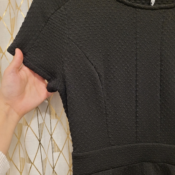 SOLD! Elle swiss dot skater dress, size XS - Picture 2 of 7